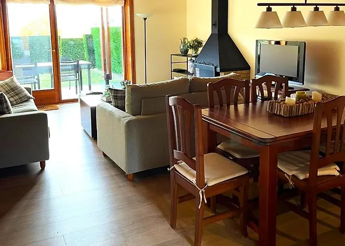 Apartman Bonita Planta Baja Con Vistas Panoramicas Y Piscina Enveitg